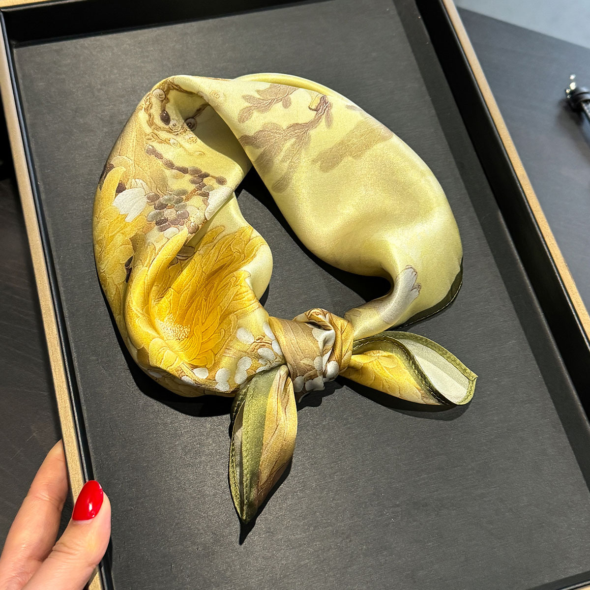 Brand 100% Pure Silk Scarf Wom - огляд і ціна Silk Neck Scarf